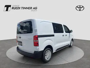 Toyota PROACE Van L1 2.0 D Advanced