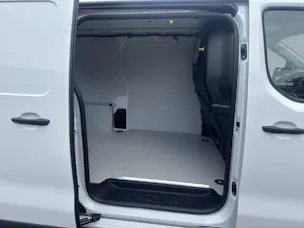 Opel Vivaro Cargo 2.0 D 144 S/S