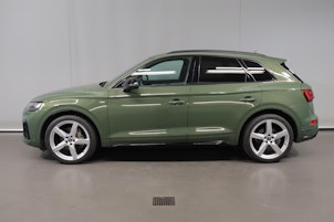 Vehicle image AUDI Q5 2.0 40 TDI S Line quattro S-Tronic