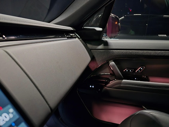 Vehicle image 9 Vehicle image 9