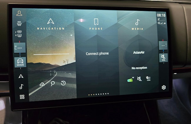 Vehicle image 6 Vehicle image 6