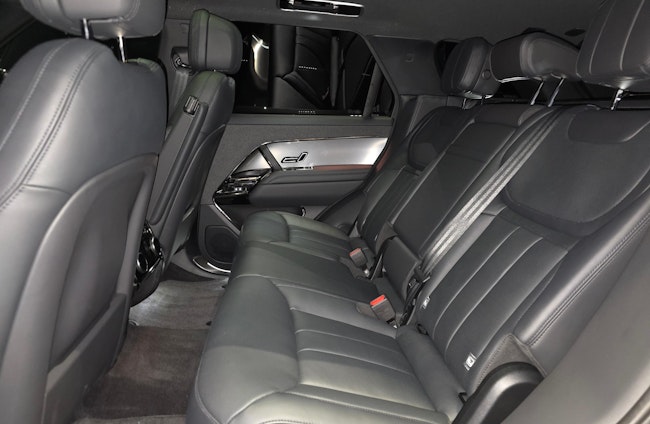 Vehicle image 4 Vehicle image 4