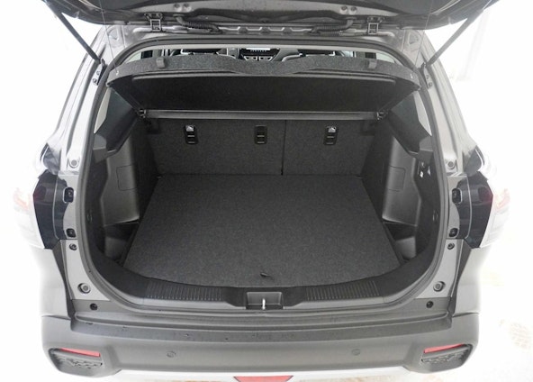 Vehicle image 18 Vehicle image 18