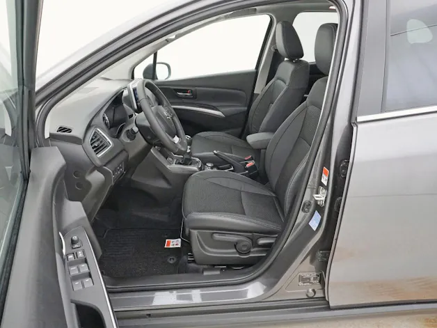 Suzuki S-Cross 1.4 T Compact Top Hybrid 4x4