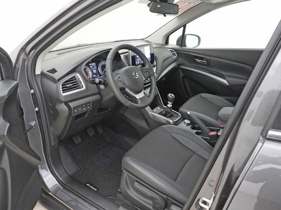 Vehicle image 7 Vehicle image 7