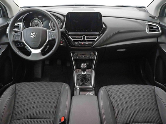 Vehicle image 8 Vehicle image 8