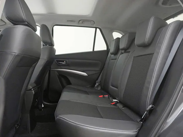 Suzuki S-Cross 1.4 T Compact Top Hybrid 4x4