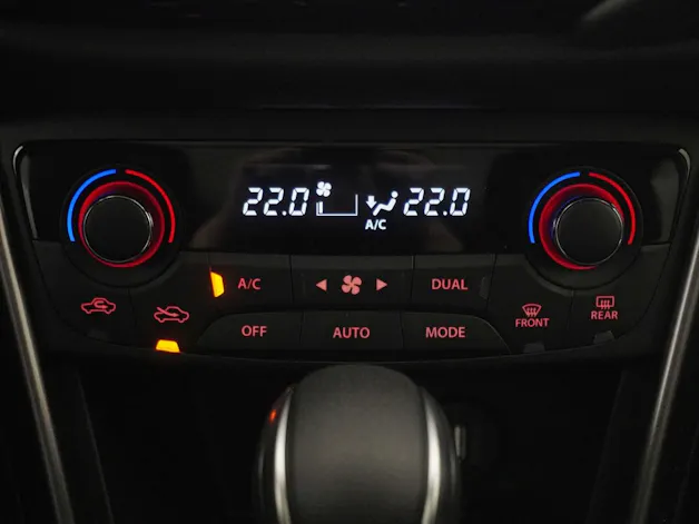 Suzuki S-Cross 1.4 T Compact Top Hybrid 4x4