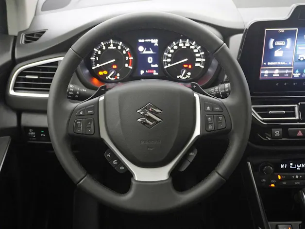 Suzuki S-Cross 1.4 T Compact Top Hybrid 4x4