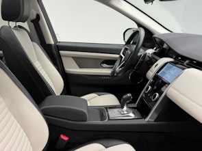Vehicle image LAND ROVER Discovery Sport 1.5 T 300e R-Dynamic SE