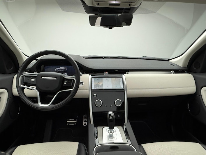 Vehicle image LAND ROVER DISCOVERY SPORT
