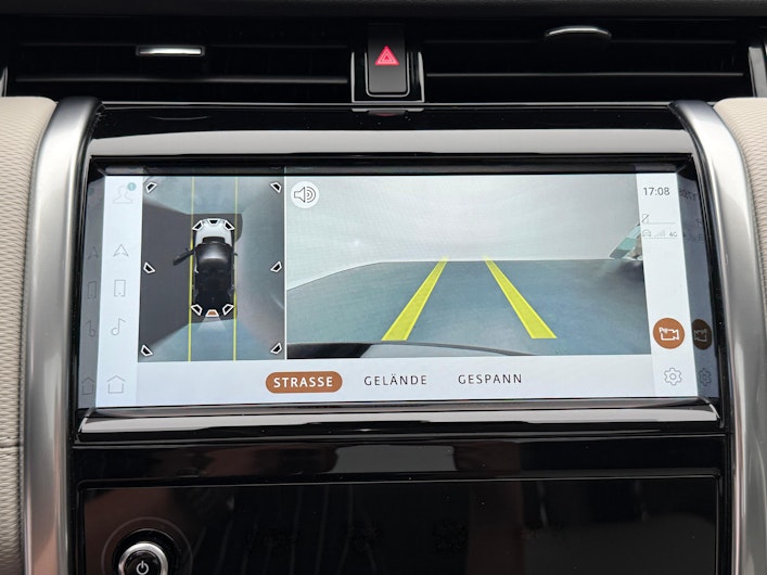 Vehicle image LAND ROVER DISCOVERY SPORT