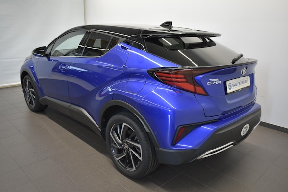 TOYOTA C-HR 2.0 VVTi HSD Style 3