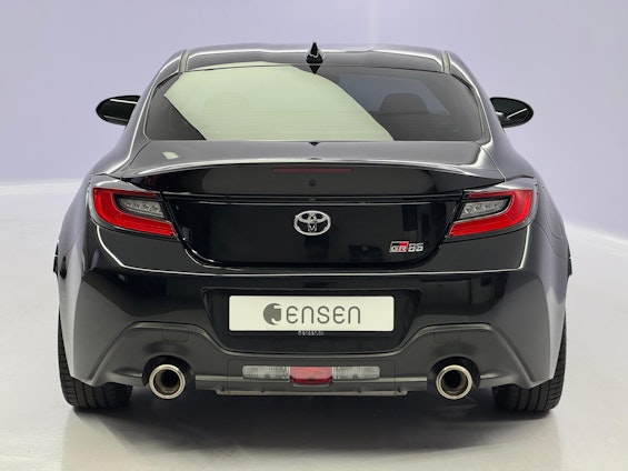 Vehicle image 3 Vehicle image 3