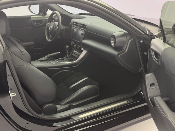 Vehicle image 7 Vehicle image 7