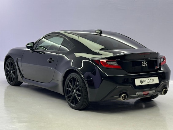 Vehicle image 4 Vehicle image 4