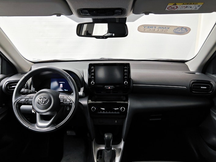 Vehicle image TOYOTA YARIS CROSS