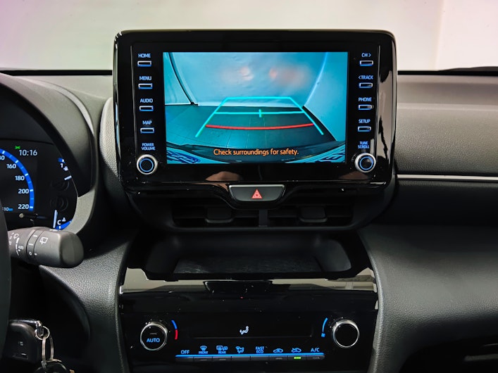 Vehicle image TOYOTA YARIS CROSS