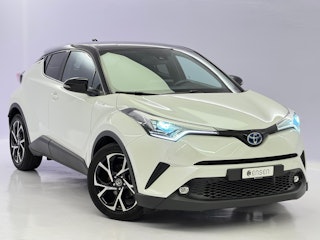 Vehicle image TOYOTA C-HR 0