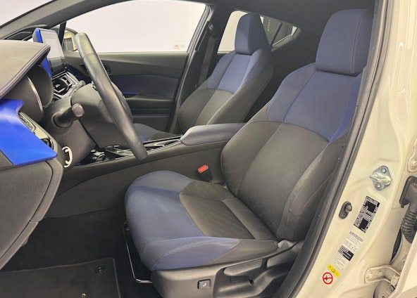 Vehicle image 8 Vehicle image 8