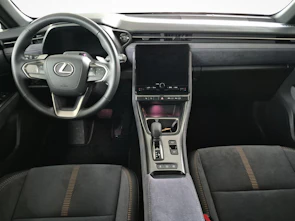 immagine del veicolo LEXUS LBX 1.5 Hybrid Cool AWD - Ruote invernali & Servizi inclusi