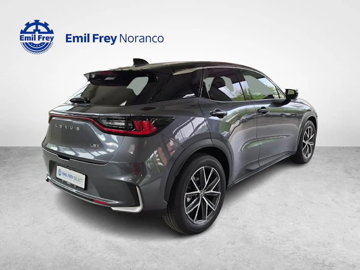 immagine del veicolo LEXUS LBX