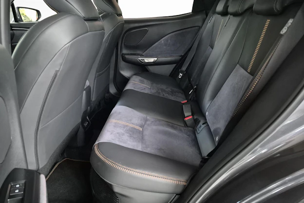 Fahrzeugbild 10 Fahrzeugbild 10