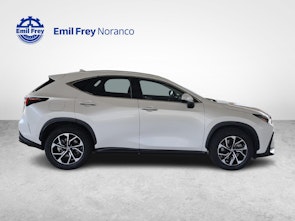 Fahrzeugbild LEXUS NX 450h+ Excellence + Ruote invernali incluse