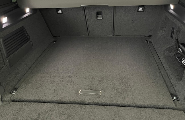 Vehicle image 9 Vehicle image 9