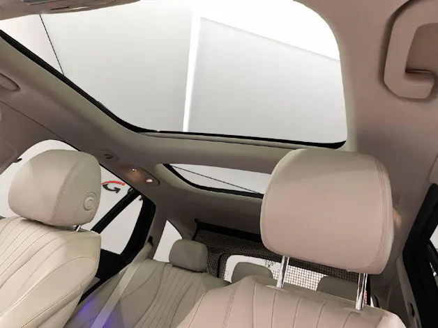 Mercedes-Benz E 220 d Swiss Star Avantgarde 4matic Kombi