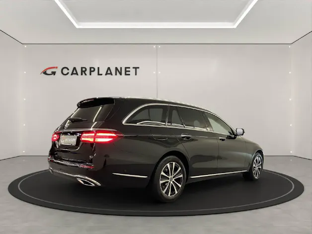 Mercedes-Benz E 220 d Swiss Star Avantgarde 4matic Kombi