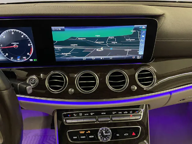 Mercedes-Benz E 220 d Swiss Star Avantgarde 4matic Kombi