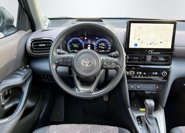 Vehicle image 12 Vehicle image 12