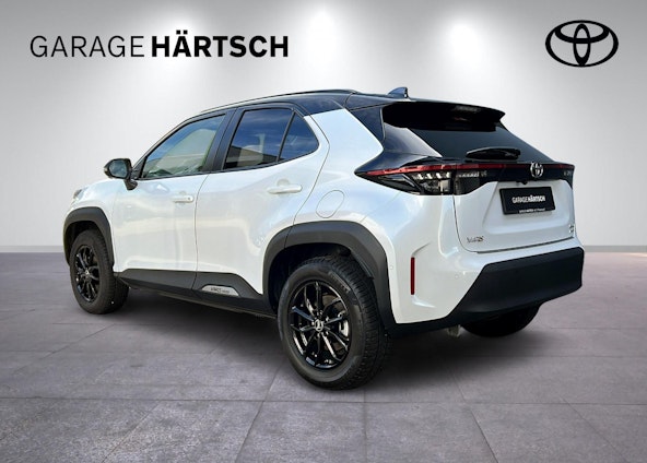 Vehicle image 3 Vehicle image 3