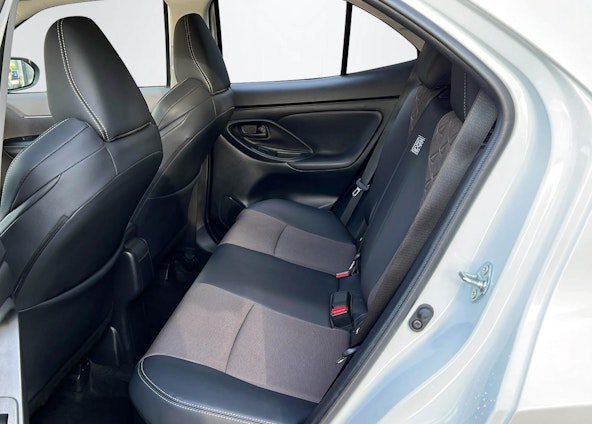 Vehicle image 10 Vehicle image 10