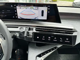 Peugeot 3008 e-Launch Edition AWD