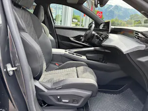 Peugeot 3008 e-Launch Edition AWD