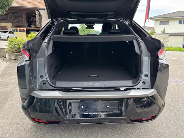 Peugeot 3008 e-Launch Edition AWD