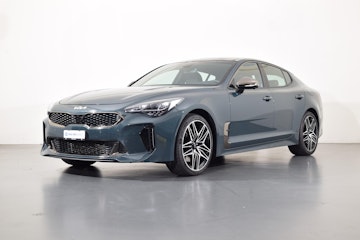 Vehicle image KIA STINGER 0