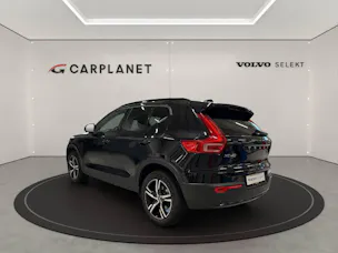 Volvo XC40 2.0 B3 MH Plus Dark
