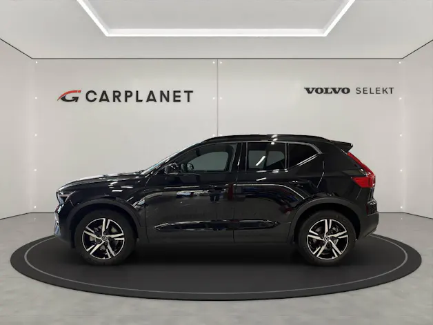 Volvo XC40 2.0 B3 MH Plus Dark