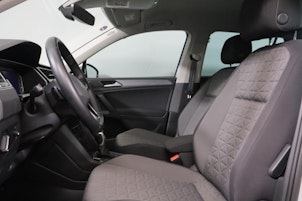Vehicle image VW Tiguan 2.0 TSI Life DSG