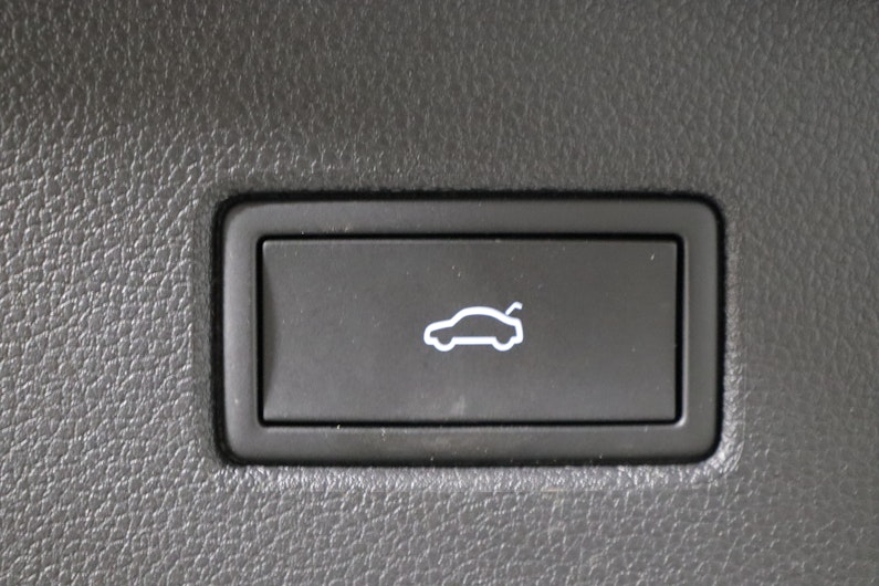 Vehicle image VW TIGUAN