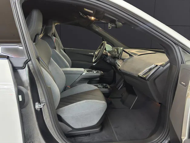 BMW iX xDrive45