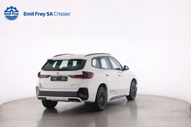 BMW X1 23i xDrive paddles