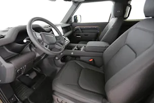 Land Rover Defender 90 3.0 D I6 250 X-Dynamic SE