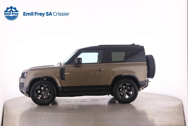 Vehicle image LAND ROVER DEFENDER