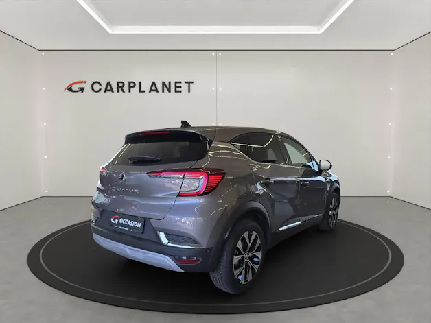Renault Captur 1.3 TCe 140 techno EDC