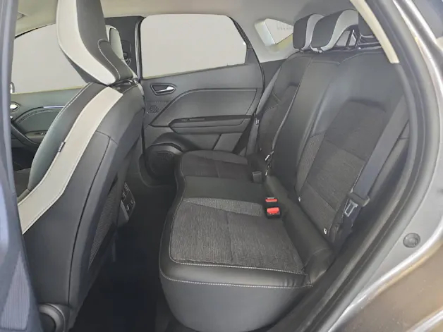 Renault Captur 1.3 TCe 140 techno EDC