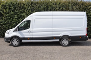 Vehicle image FORD Transit Van 350 L4H3 2.0 EcoBlue 130 Trend